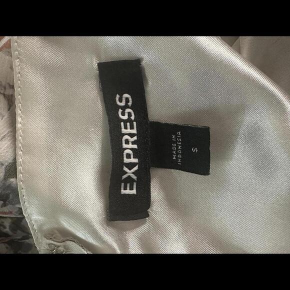 Express romantic floral V-neck spaghetti strap ruffle maxi sundress Size Small - Picture 6 of 6